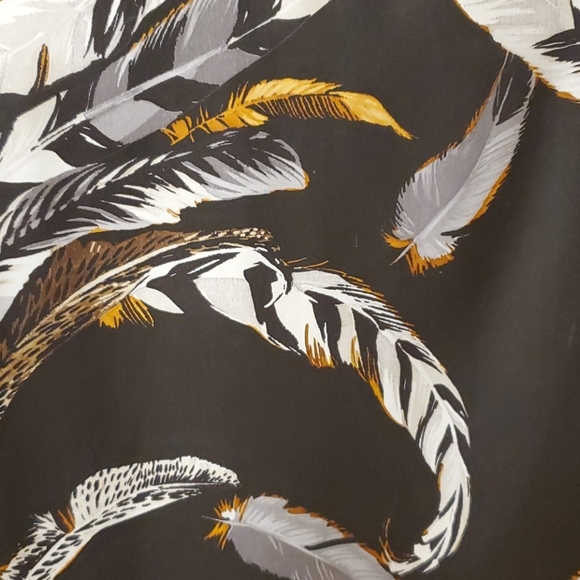 Canadian made Tunic - Picture 2 of 4